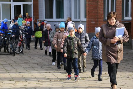 Гродно. Спасатели провели учебную эвакуация в гимназии № 1 города.